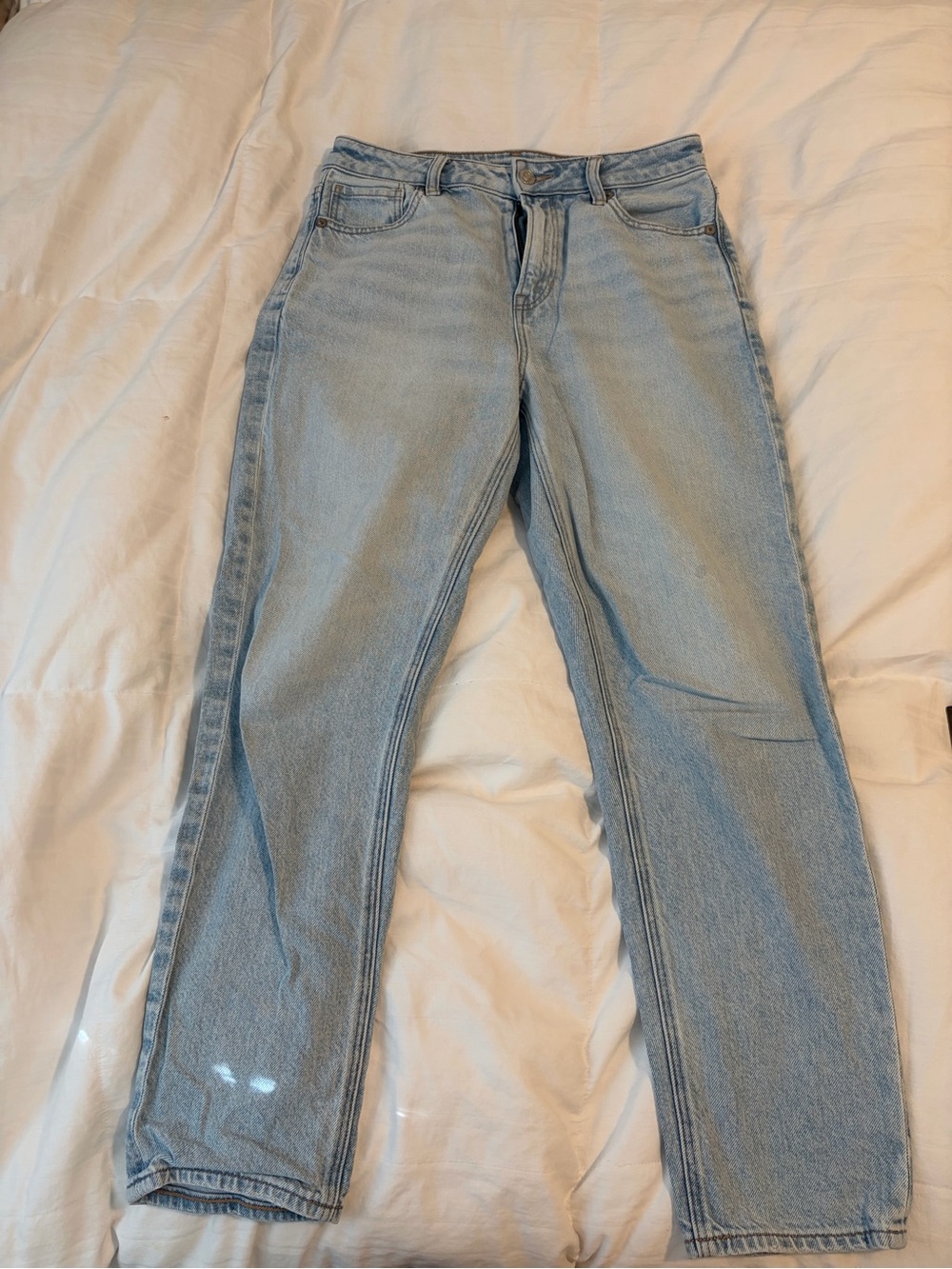 American Eagle Outfitters Light Blue Straight Leg Jeans